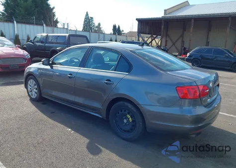2014 Volkswagen Jetta 1.8T Se z USA, uszkodzony, nr VIN 3VWD17AJ0EM354472